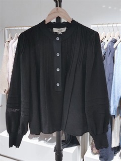 服装商场全球实拍图库_全球服装零售批发市场实拍_展会实拍款式图合辑