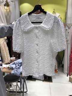 服装商场实拍图库_全球服装零售批发市场实拍_服装展会实拍