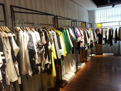 琳达LindaRiver:用产品和服务打动服装鞋帽消费者