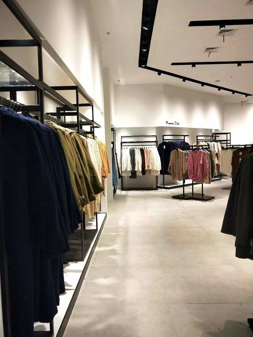 2019第一天,zara等三大品牌联手盛大开业