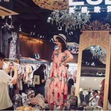 3平米小铺月租18万、一件服装25元.服装批发市场的水太深了?!